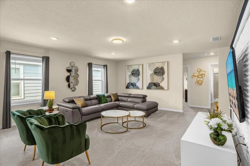 7 Bedrooms- 6 Bathrooms- Windsor Island 4057 La Davenport Holiday home